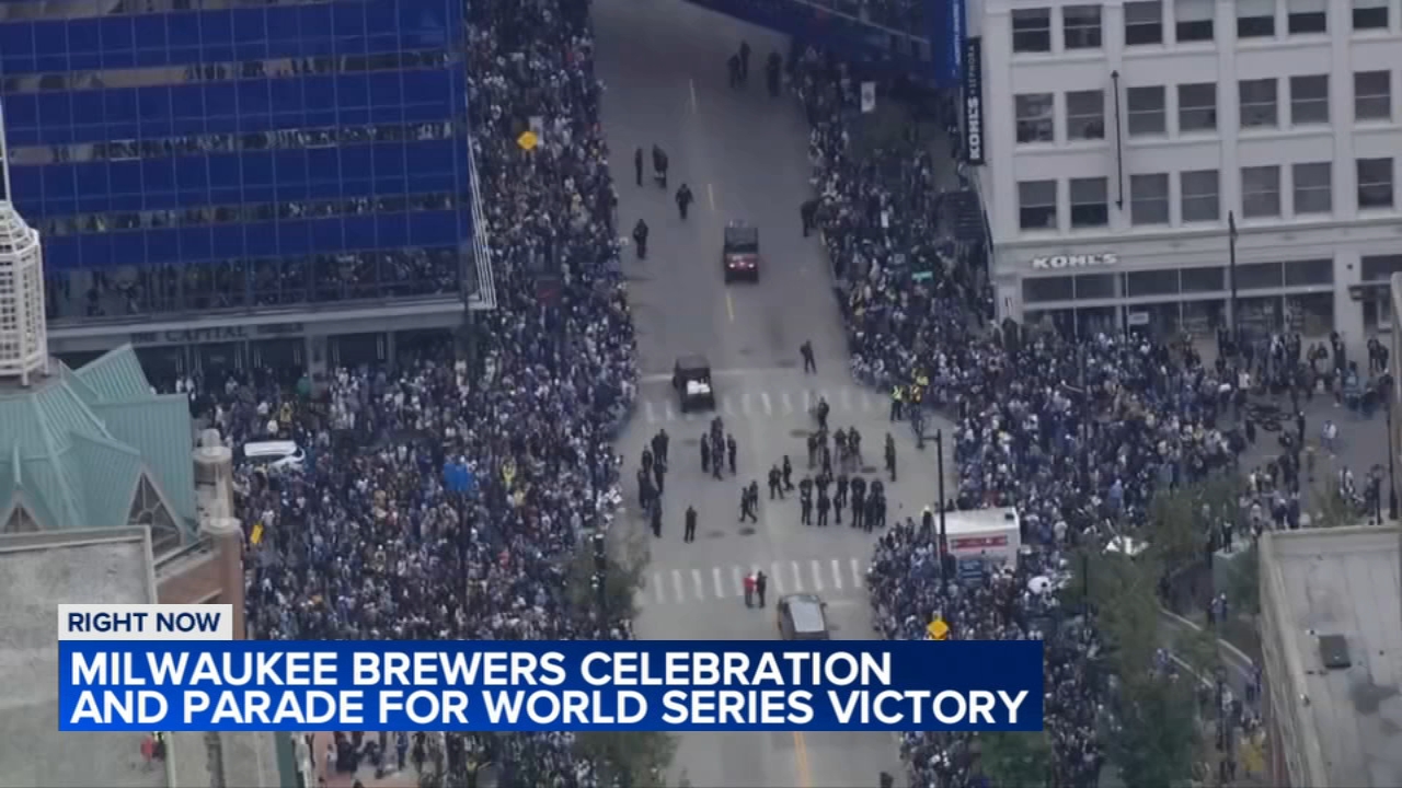 Brewers fans flood Milwaukee streets for a long-awaited World Series victory parade
       — Massapequa Business news